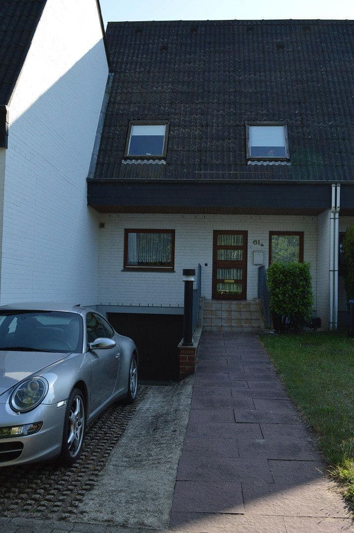 Predaj domu 126 m², pozemok 325 m², Bremen, Brémy Predaj domu 126 m², pozemok 325 m², Bremen, Brémy