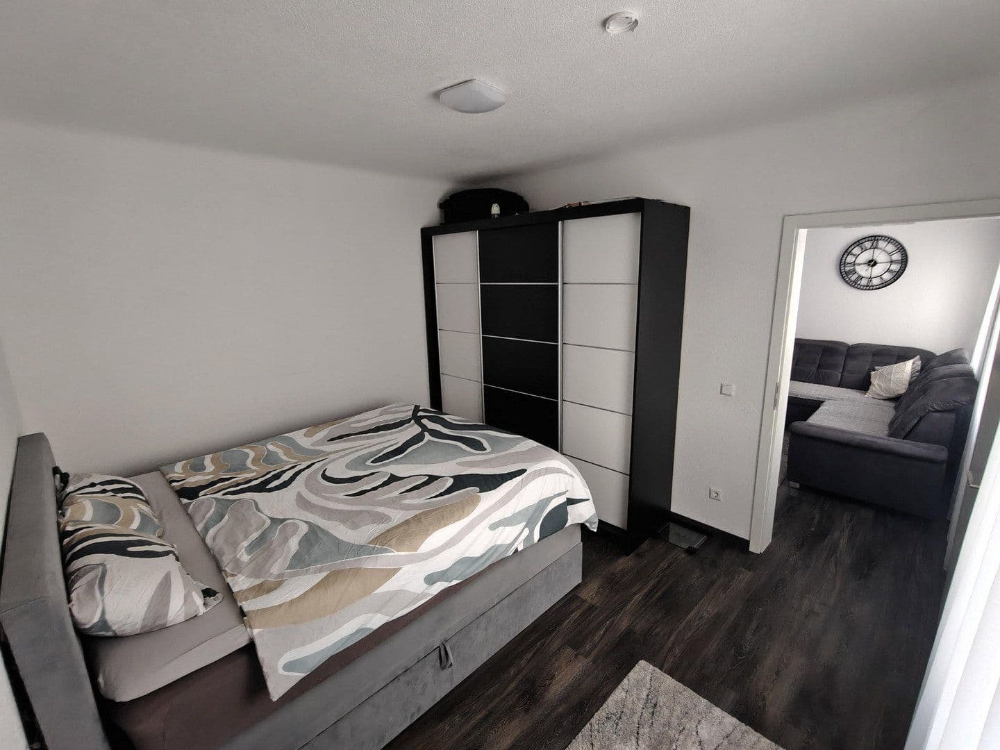 Prenájom bytu 3-izbový 73 m², Rathausstr. 15, Kusterdingen, Bádensko-Wurttembersko Prenájom bytu 3-izbový 73 m², Rathausstr. 15, Kusterdingen, Bádensko-Wurttembersko