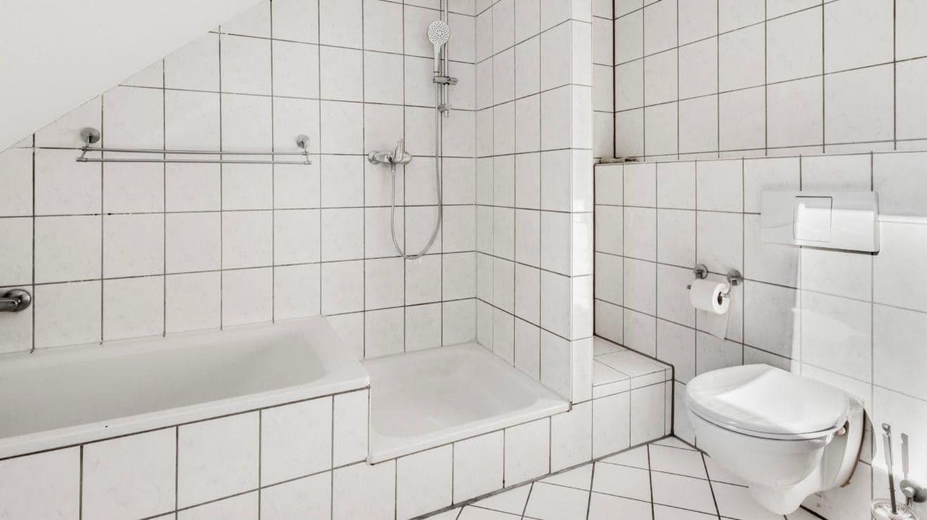 Prenájom bytu 3-izbový 85 m², Reichsstraße 10, Bochum, Severné Porýnie - Westfálsko Prenájom bytu 3-izbový 85 m², Reichsstraße 10, Bochum, Severné Porýnie - Westfálsko