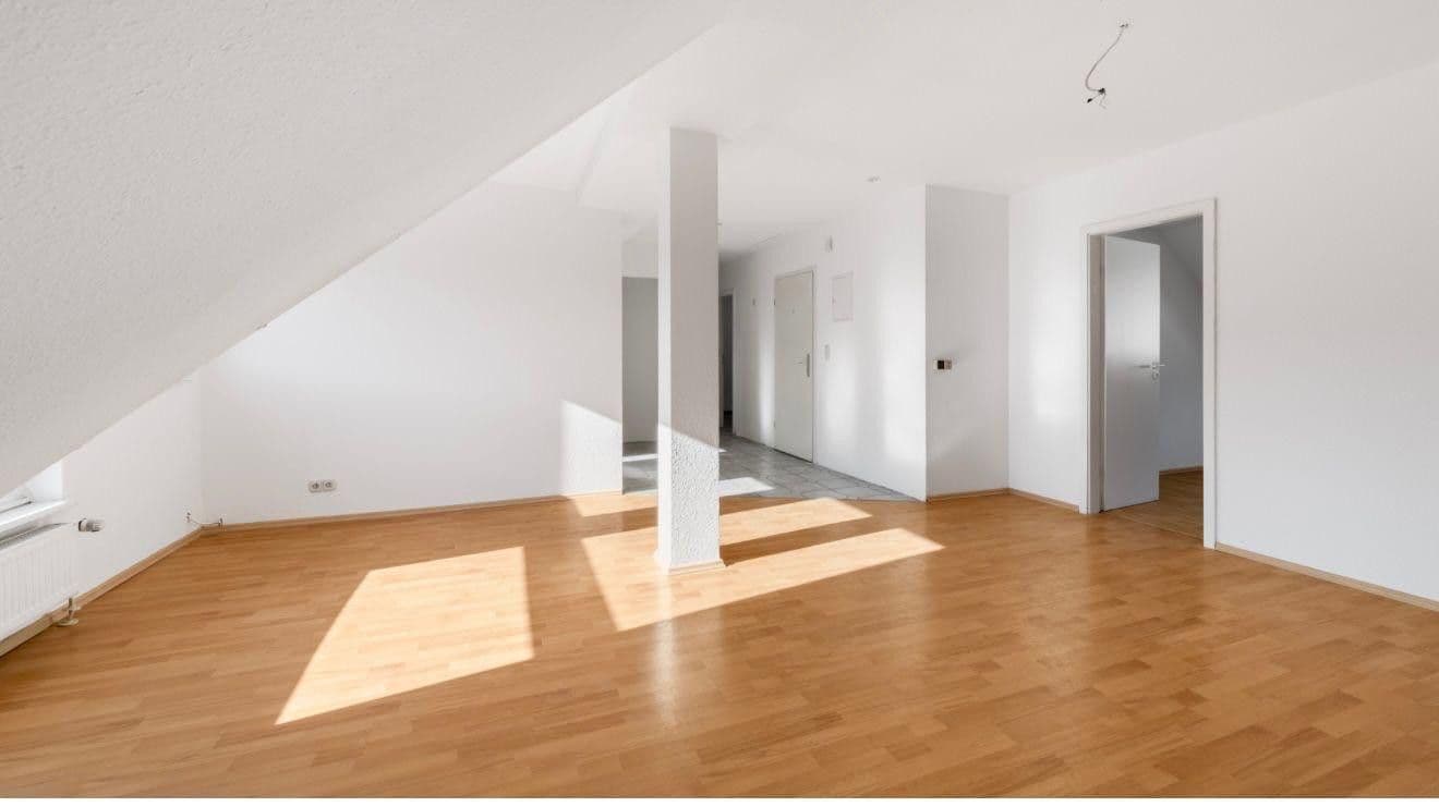 Prenájom bytu 3-izbový 85 m², Reichsstraße 10, Bochum, Severné Porýnie - Westfálsko Prenájom bytu 3-izbový 85 m², Reichsstraße 10, Bochum, Severné Porýnie - Westfálsko