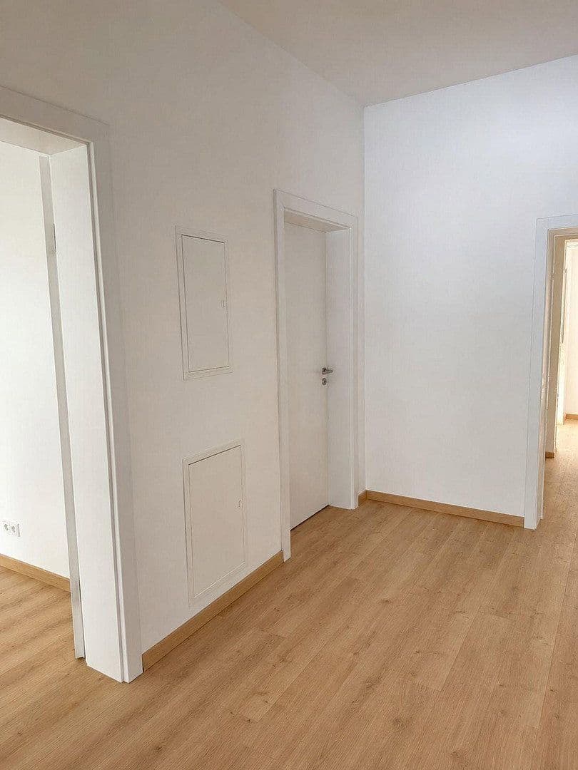 Prenájom bytu 4-izbový 135 m², Maria-Theresia-Allee 35, Aachen, Severné Porýnie - Westfálsko Prenájom bytu 4-izbový 135 m², Maria-Theresia-Allee 35, Aachen, Severné Porýnie - Westfálsko