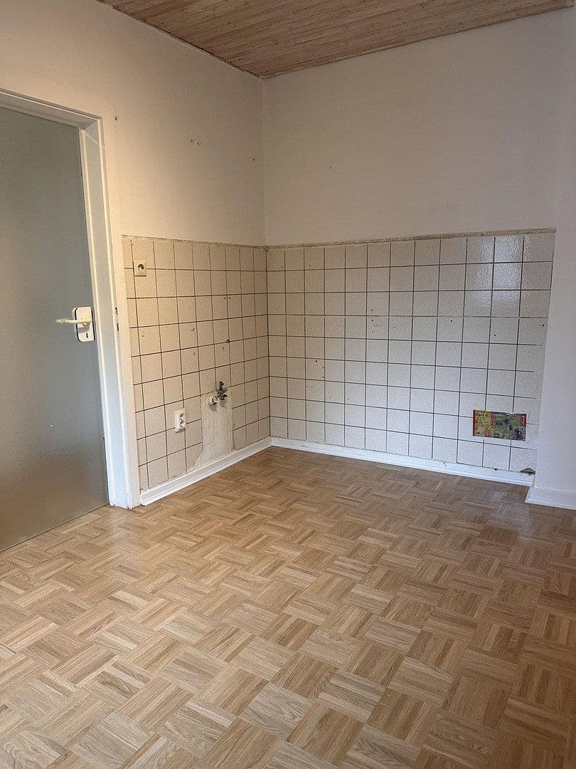 Prenájom bytu 3-izbový 75 m², Schanzenpforte 6, Koblenz, Porýnie-Falcko Prenájom bytu 3-izbový 75 m², Schanzenpforte 6, Koblenz, Porýnie-Falcko