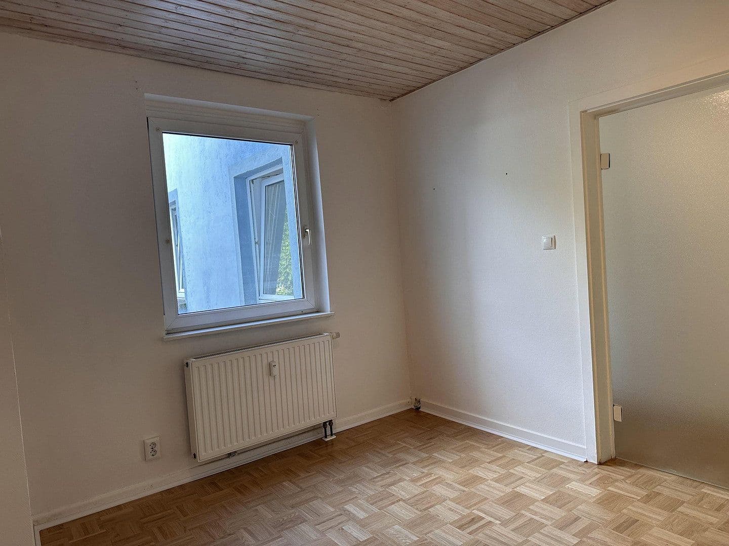 Prenájom bytu 3-izbový 75 m², Schanzenpforte 6, Koblenz, Porýnie-Falcko Prenájom bytu 3-izbový 75 m², Schanzenpforte 6, Koblenz, Porýnie-Falcko