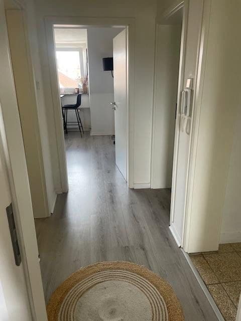 Prenájom bytu 3-izbový 81 m², Kommenderiestr. 47, Osnabrück, Dolné Sasko Prenájom bytu 3-izbový 81 m², Kommenderiestr. 47, Osnabrück, Dolné Sasko