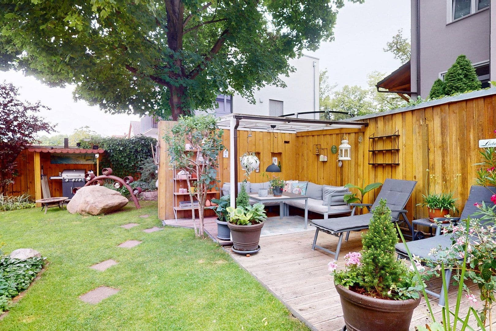 Predaj domu 192 m², pozemok 425 m², Neuenhagen bei Berlin, Brandenbursko Predaj domu 192 m², pozemok 425 m², Neuenhagen bei Berlin, Brandenbursko