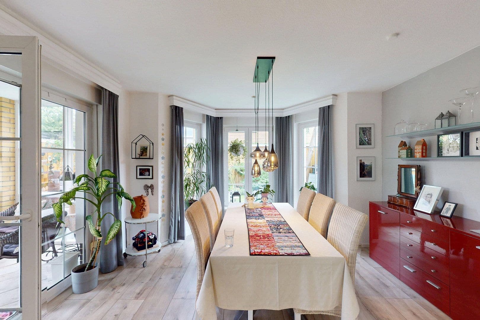 Predaj domu 192 m², pozemok 425 m², Neuenhagen bei Berlin, Brandenbursko Predaj domu 192 m², pozemok 425 m², Neuenhagen bei Berlin, Brandenbursko