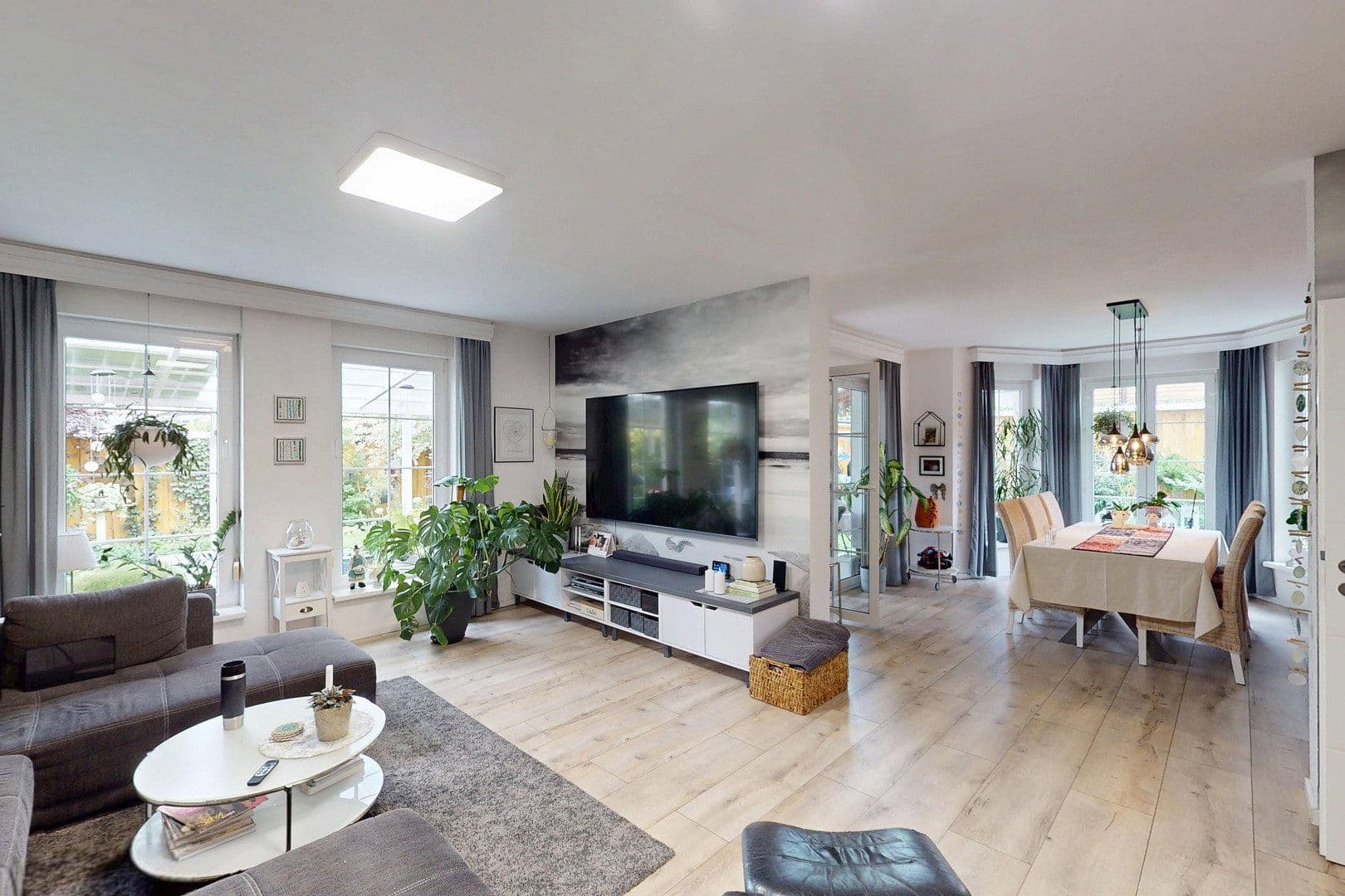 Predaj domu 192 m², pozemok 425 m², Neuenhagen bei Berlin, Brandenbursko Predaj domu 192 m², pozemok 425 m², Neuenhagen bei Berlin, Brandenbursko