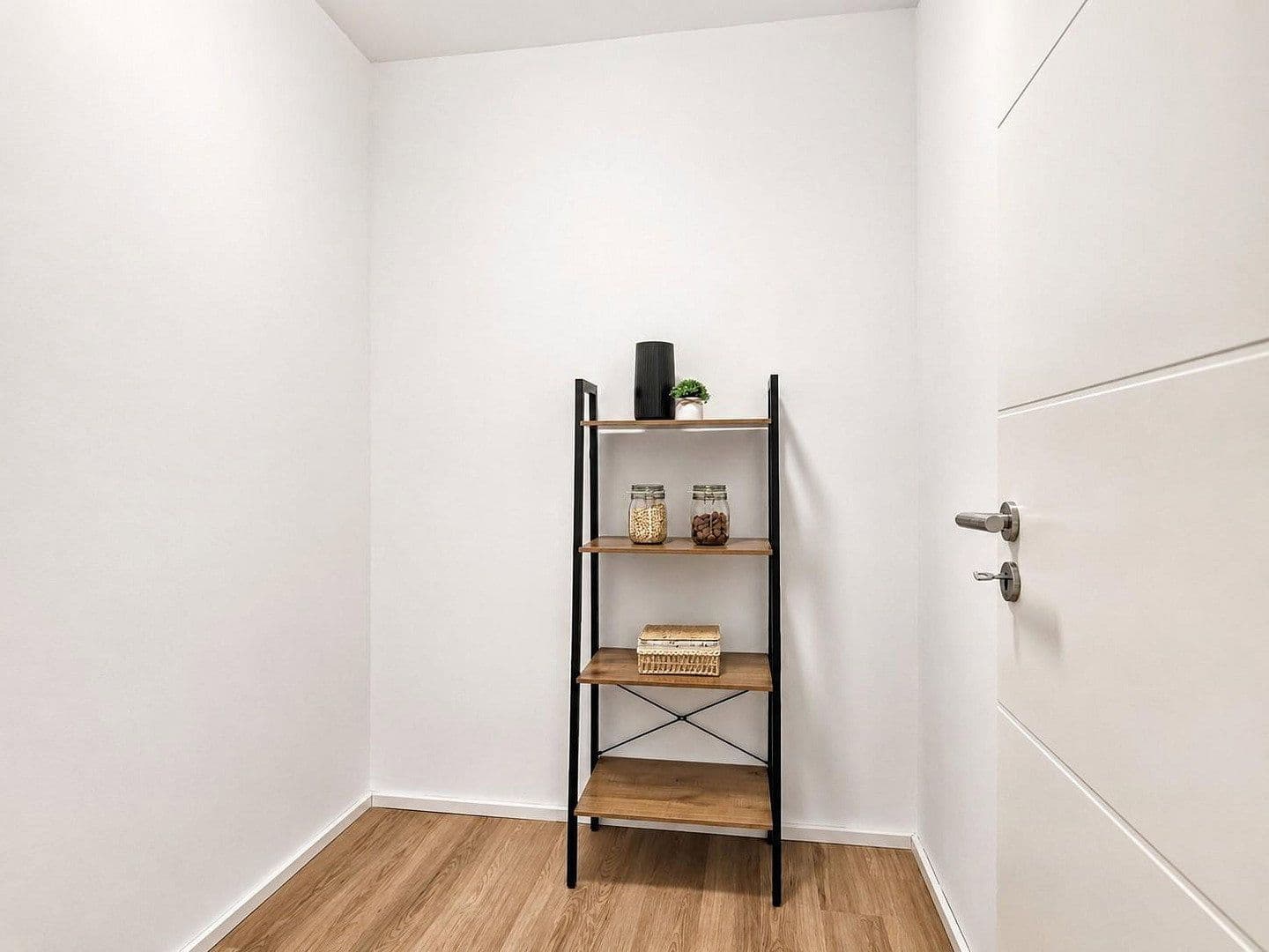 Predaj bytu 4-izbový 110 m², Niederwerrn, Bavorsko Predaj bytu 4-izbový 110 m², Niederwerrn, Bavorsko