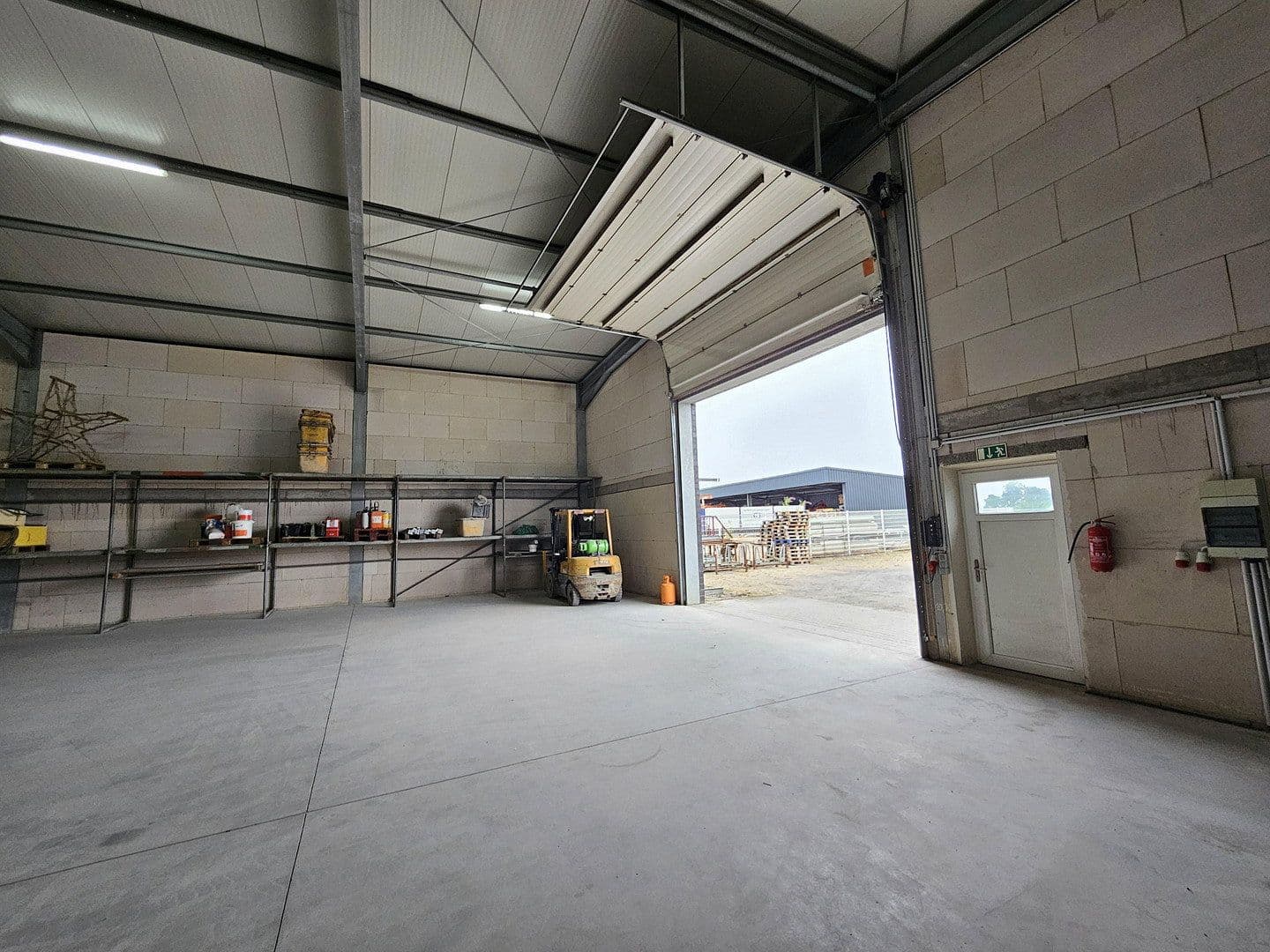 Prenájom nebytového priestoru 1.507 m², Industriestr. 19, Isselburg, Severné Porýnie - Westfálsko Prenájom nebytového priestoru 1.507 m², Industriestr. 19, Isselburg, Severné Porýnie - Westfálsko