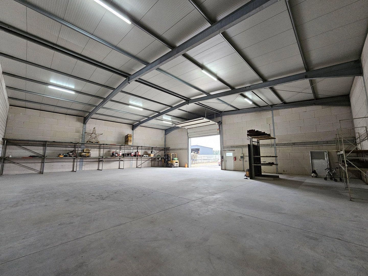Prenájom nebytového priestoru 1.507 m², Industriestr. 19, Isselburg, Severné Porýnie - Westfálsko Prenájom nebytového priestoru 1.507 m², Industriestr. 19, Isselburg, Severné Porýnie - Westfálsko