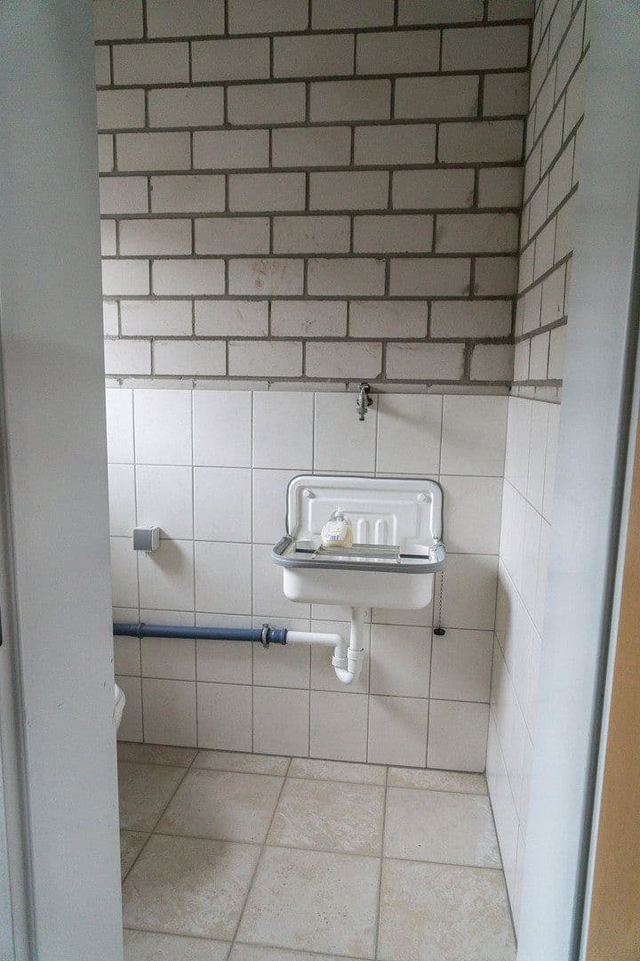 Prenájom nebytového priestoru 1.507 m², Industriestr. 19, Isselburg, Severné Porýnie - Westfálsko Prenájom nebytového priestoru 1.507 m², Industriestr. 19, Isselburg, Severné Porýnie - Westfálsko