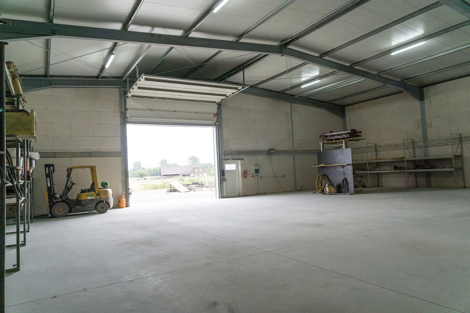 Prenájom nebytového priestoru 1.507 m², Industriestr. 19, Isselburg, Severné Porýnie - Westfálsko Prenájom nebytového priestoru 1.507 m², Industriestr. 19, Isselburg, Severné Porýnie - Westfálsko