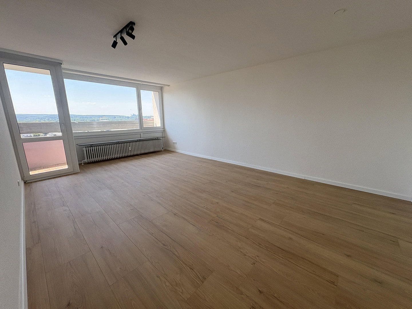 Prenájom bytu 3-izbový 92 m², Siemensstraße 39, Bamberg, Bavorsko Prenájom bytu 3-izbový 92 m², Siemensstraße 39, Bamberg, Bavorsko