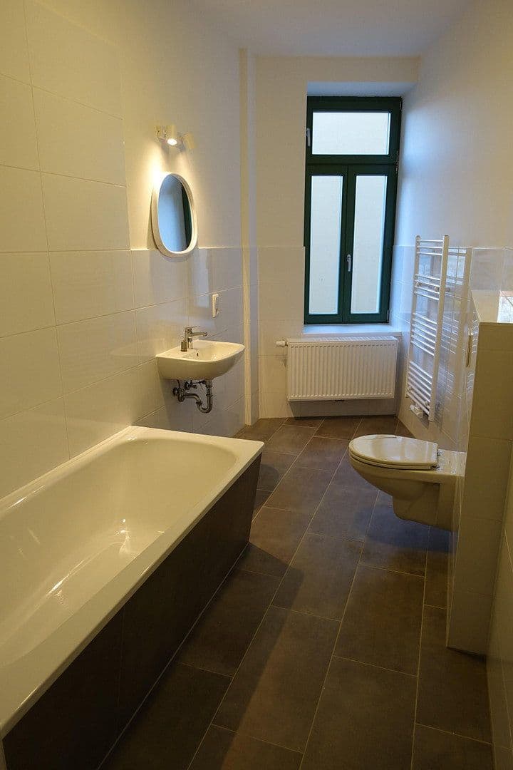 Prenájom bytu 2-izbový 70 m², Bahnhofstraße 50 / Konsulstraße 37, Görlitz, Sasko Prenájom bytu 2-izbový 70 m², Bahnhofstraße 50 / Konsulstraße 37, Görlitz, Sasko