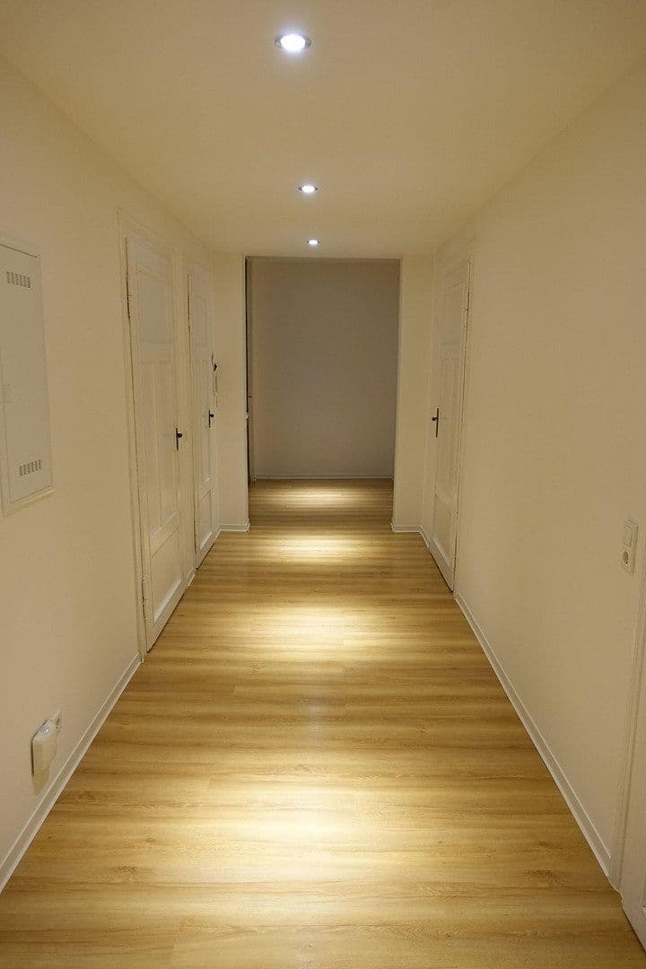 Prenájom bytu 2-izbový 70 m², Bahnhofstraße 50 / Konsulstraße 37, Görlitz, Sasko Prenájom bytu 2-izbový 70 m², Bahnhofstraße 50 / Konsulstraße 37, Görlitz, Sasko