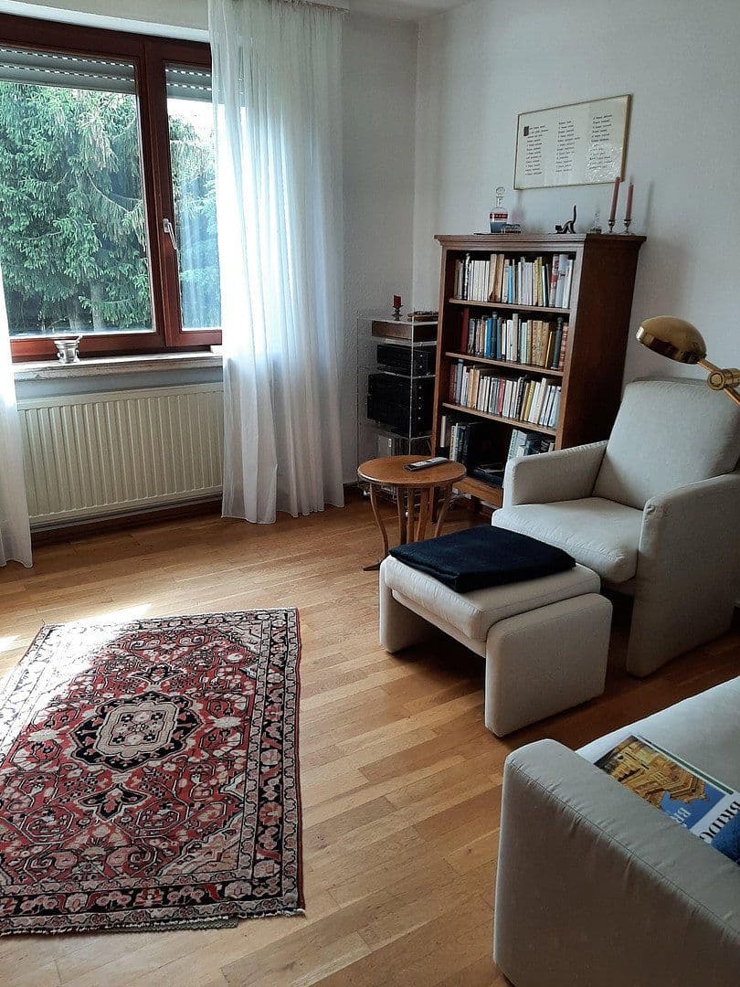 Predaj domu 166 m², pozemok 492 m², Oberursel (Taunus), Hesensko Predaj domu 166 m², pozemok 492 m², Oberursel (Taunus), Hesensko