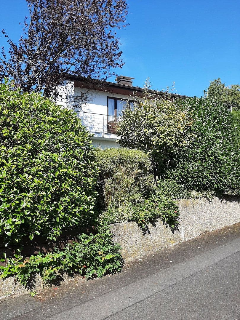 Predaj domu 166 m², pozemok 492 m², Oberursel (Taunus), Hesensko Predaj domu 166 m², pozemok 492 m², Oberursel (Taunus), Hesensko