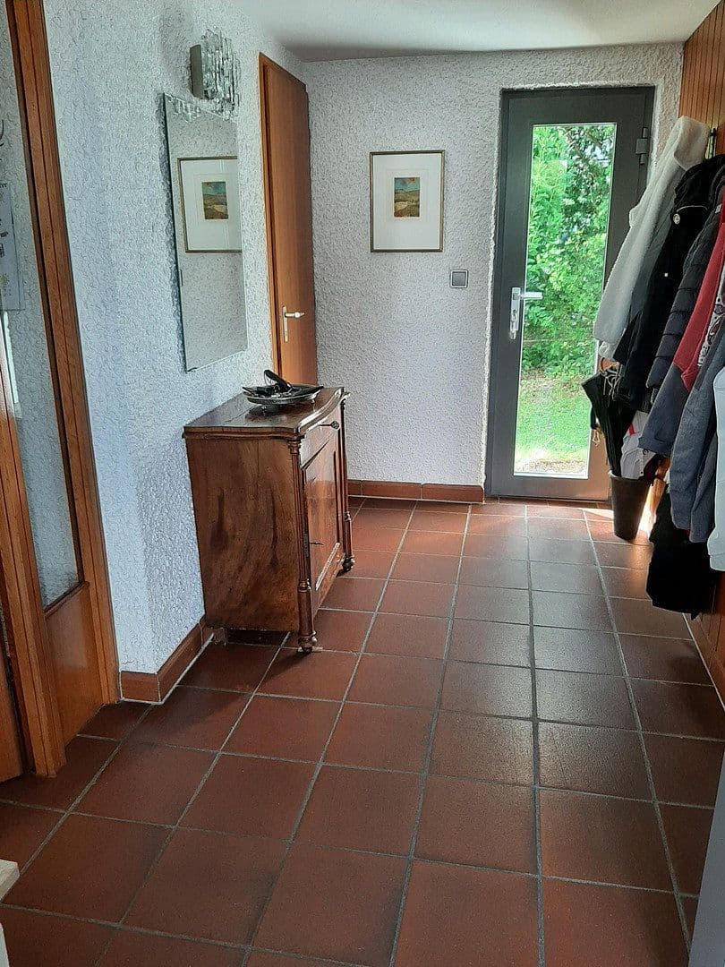 Predaj domu 166 m², pozemok 492 m², Oberursel (Taunus), Hesensko Predaj domu 166 m², pozemok 492 m², Oberursel (Taunus), Hesensko