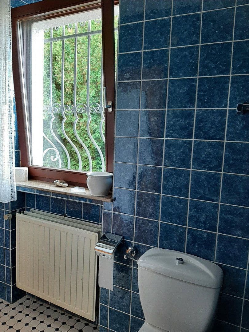 Predaj domu 166 m², pozemok 492 m², Oberursel (Taunus), Hesensko Predaj domu 166 m², pozemok 492 m², Oberursel (Taunus), Hesensko