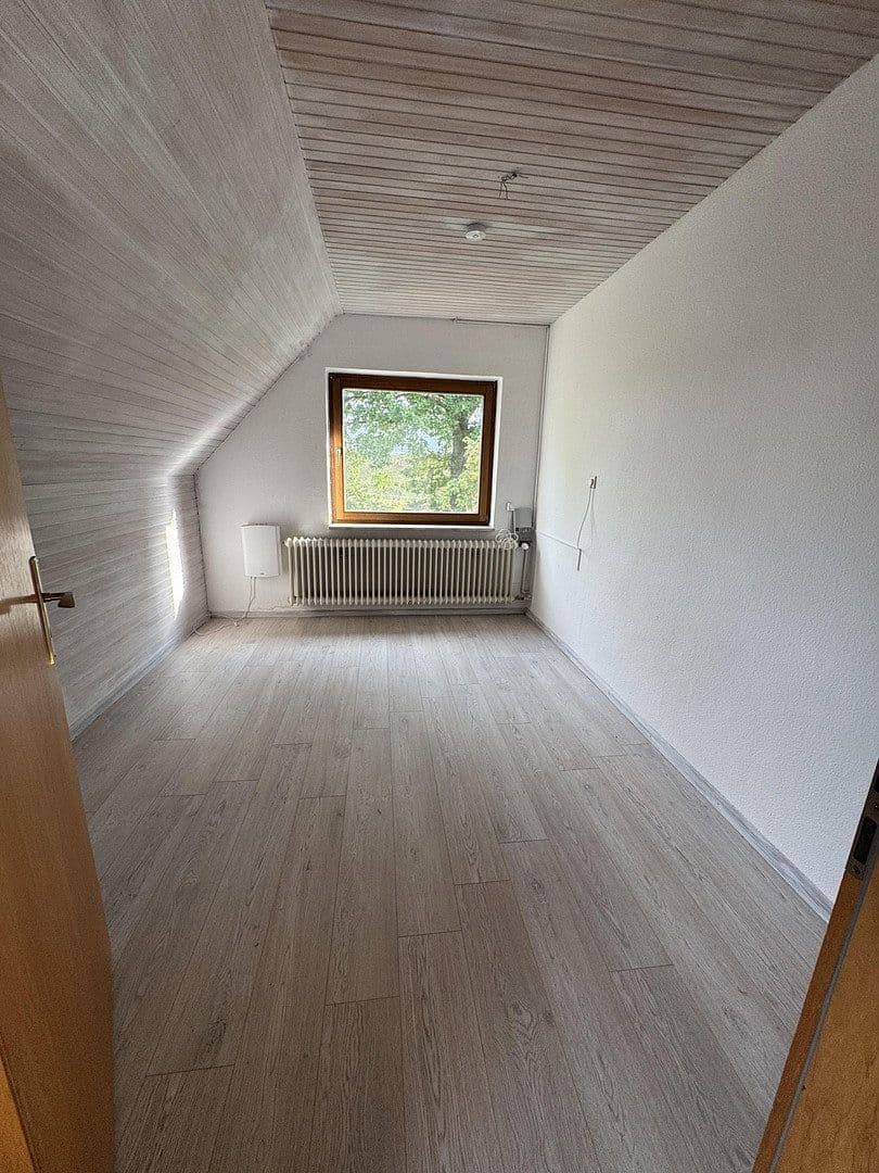 Predaj domu 150 m², pozemok 1.275 m², Quickborn, Šlezvicko-Holštajnsko Predaj domu 150 m², pozemok 1.275 m², Quickborn, Šlezvicko-Holštajnsko