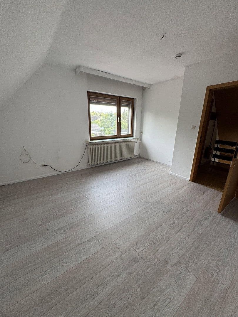 Predaj domu 150 m², pozemok 1.275 m², Quickborn, Šlezvicko-Holštajnsko Predaj domu 150 m², pozemok 1.275 m², Quickborn, Šlezvicko-Holštajnsko