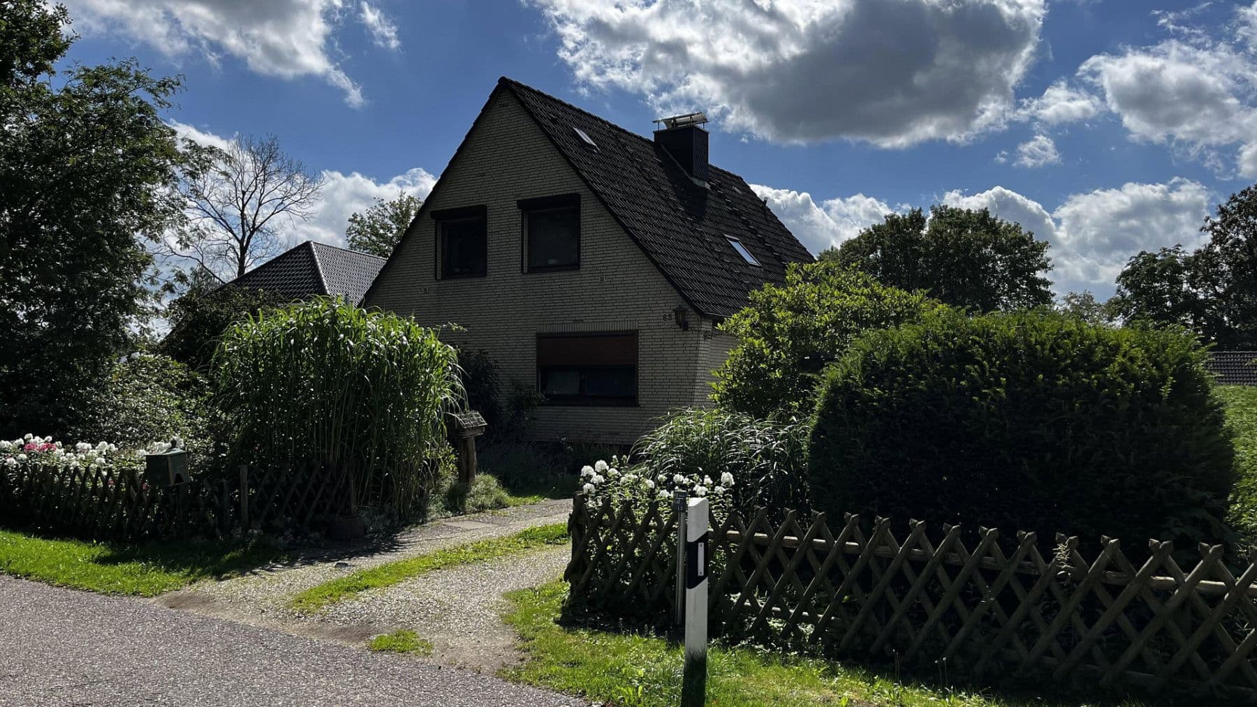 Predaj domu 150 m², pozemok 1.275 m², Quickborn, Šlezvicko-Holštajnsko Predaj domu 150 m², pozemok 1.275 m², Quickborn, Šlezvicko-Holštajnsko