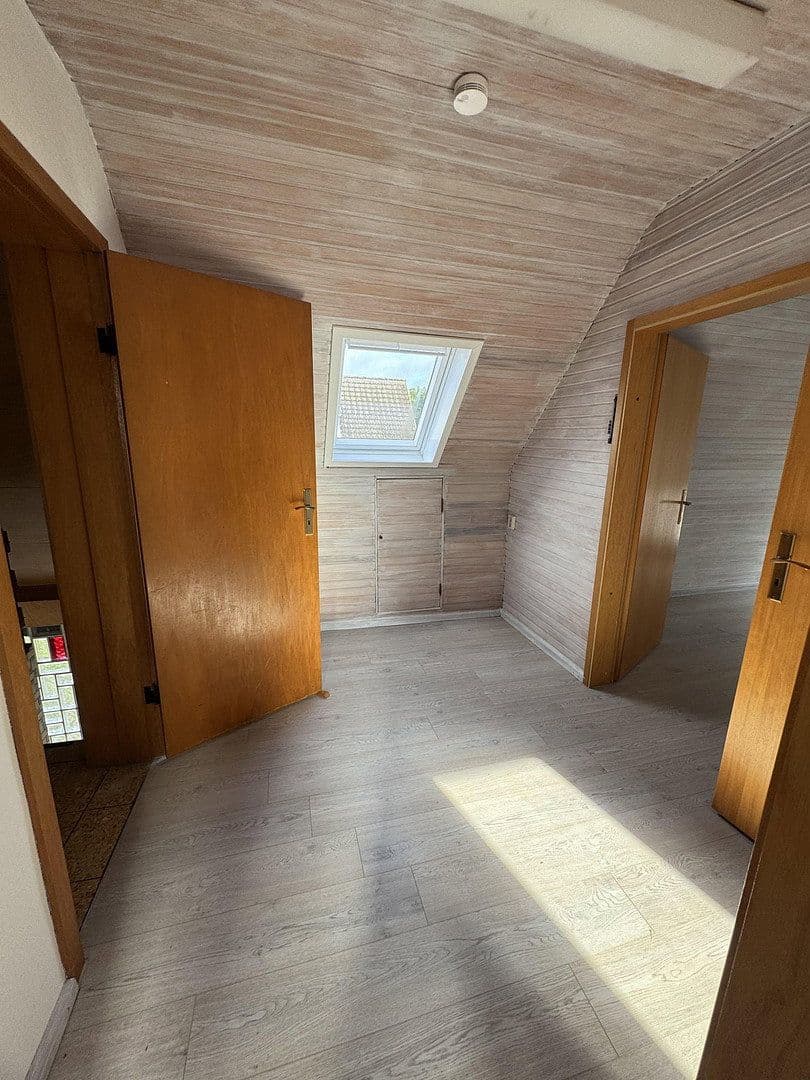 Predaj domu 150 m², pozemok 1.275 m², Quickborn, Šlezvicko-Holštajnsko Predaj domu 150 m², pozemok 1.275 m², Quickborn, Šlezvicko-Holštajnsko