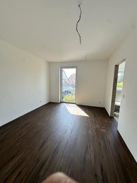 Prenájom bytu 4-izbový 145 m², Verl, Severné Porýnie - Westfálsko Prenájom bytu 4-izbový 145 m², Verl, Severné Porýnie - Westfálsko