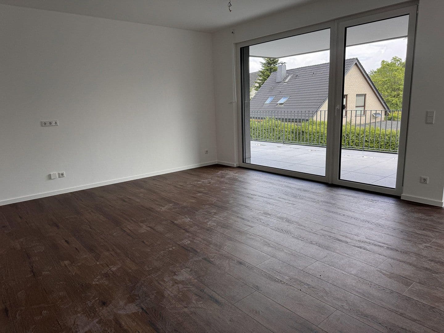 Prenájom bytu 4-izbový 145 m², Verl, Severné Porýnie - Westfálsko Prenájom bytu 4-izbový 145 m², Verl, Severné Porýnie - Westfálsko