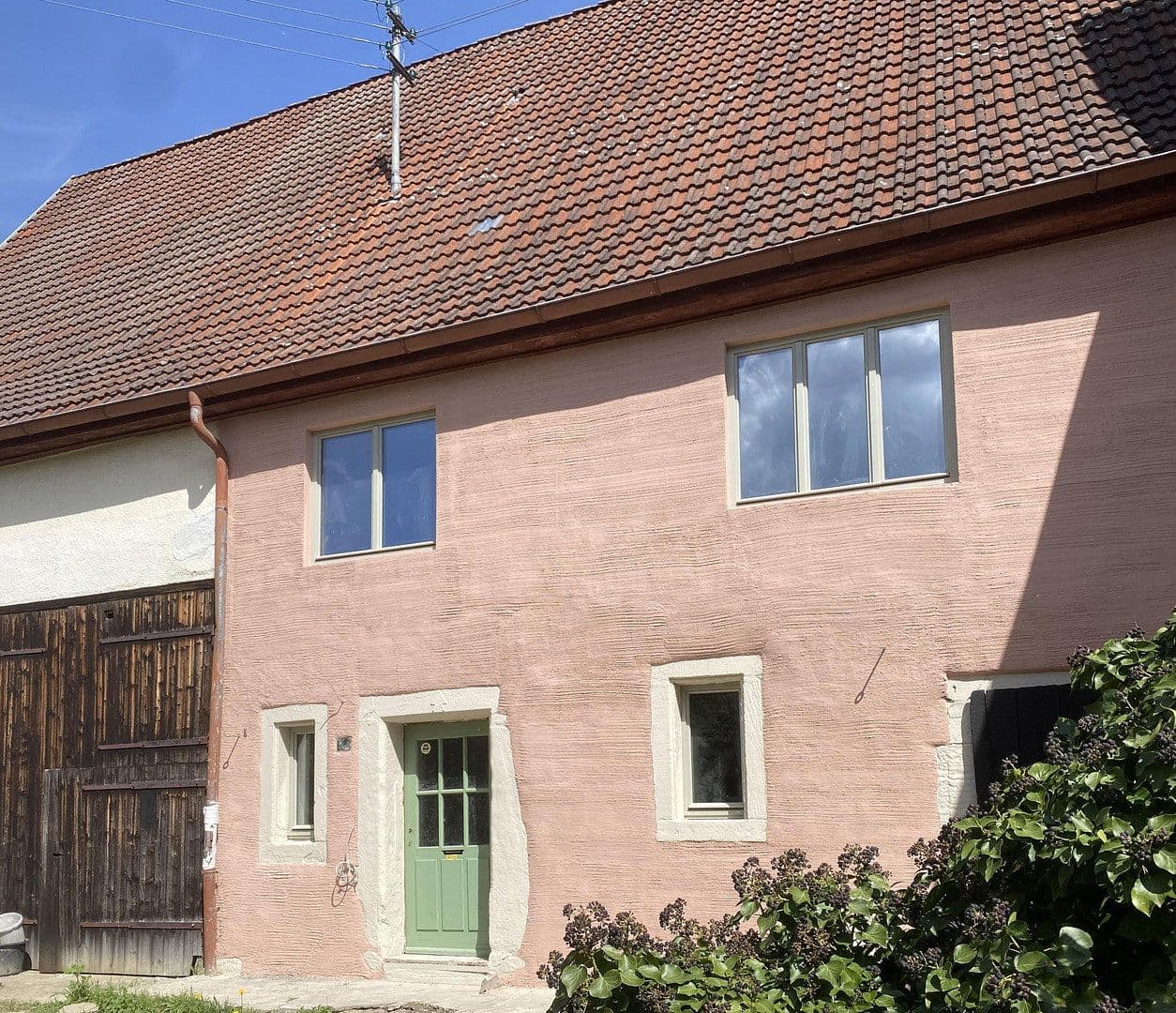 Predaj domu 159 m², pozemok 392 m², Rottenburg am Neckar, Bádensko-Wurttembersko Predaj domu 159 m², pozemok 392 m², Rottenburg am Neckar, Bádensko-Wurttembersko