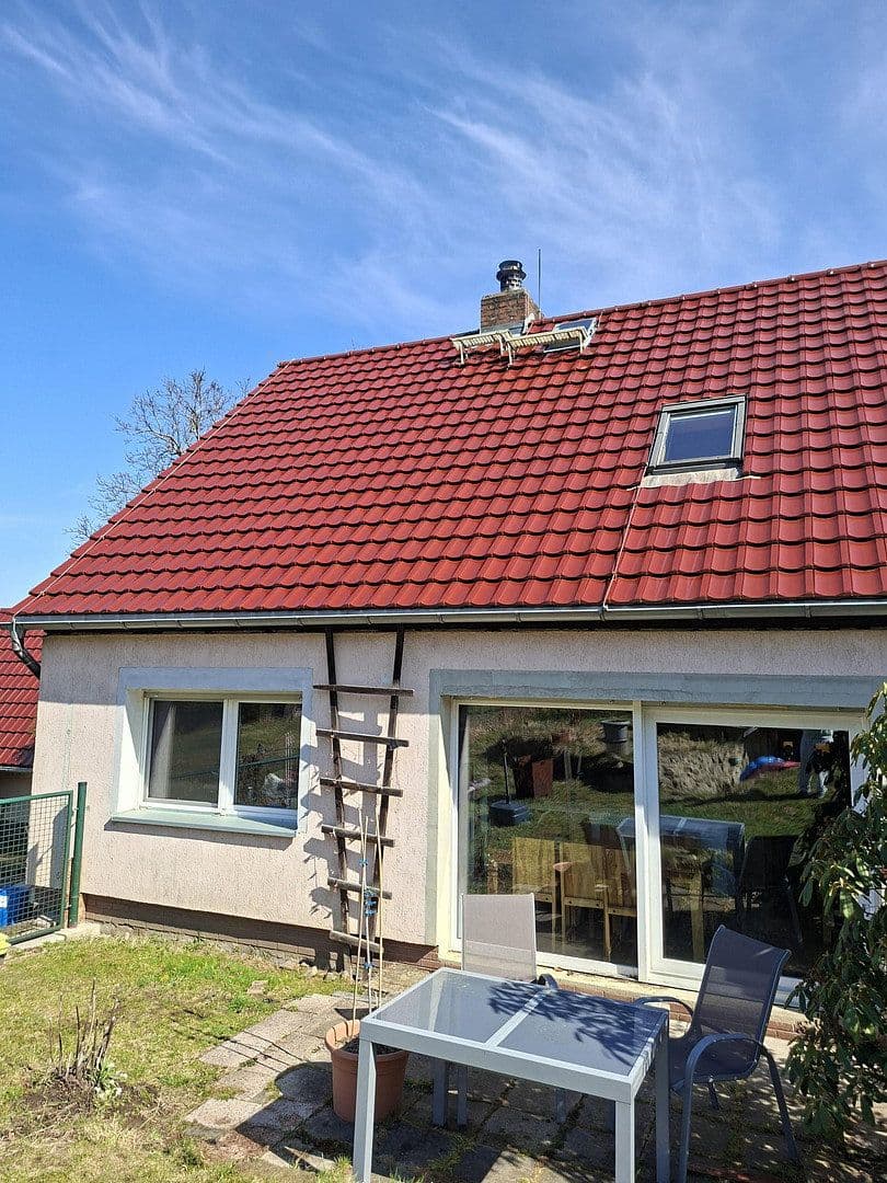 Predaj domu 100 m², pozemok 1.300 m², Hauptstraße 139, Großschönau, Sasko Predaj domu 100 m², pozemok 1.300 m², Hauptstraße 139, Großschönau, Sasko