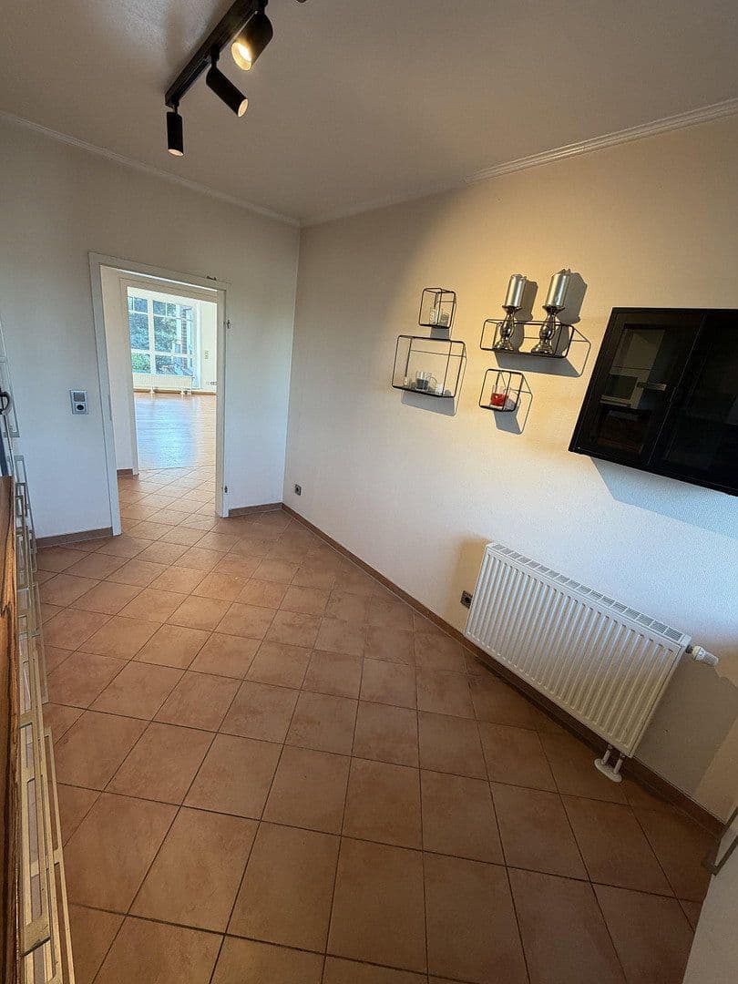 Predaj bytu 3-izbový 117 m², Saseler Chaussee, Hamburg, Hamburg Predaj bytu 3-izbový 117 m², Saseler Chaussee, Hamburg, Hamburg