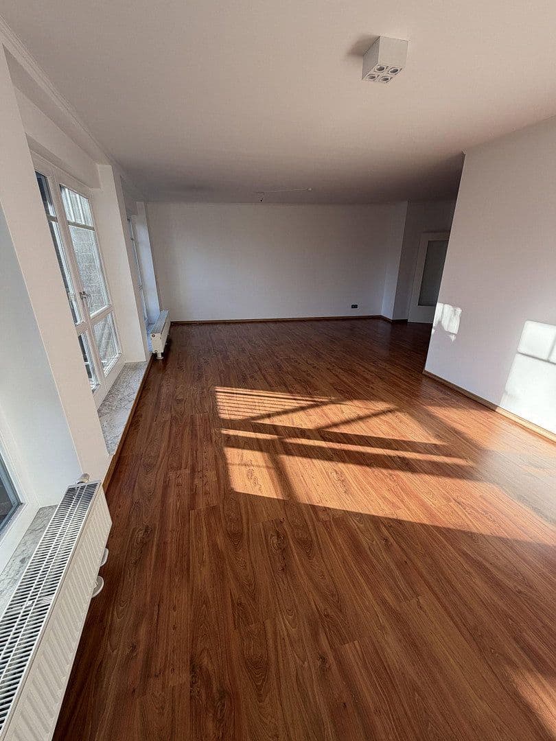 Predaj bytu 3-izbový 117 m², Saseler Chaussee, Hamburg, Hamburg Predaj bytu 3-izbový 117 m², Saseler Chaussee, Hamburg, Hamburg