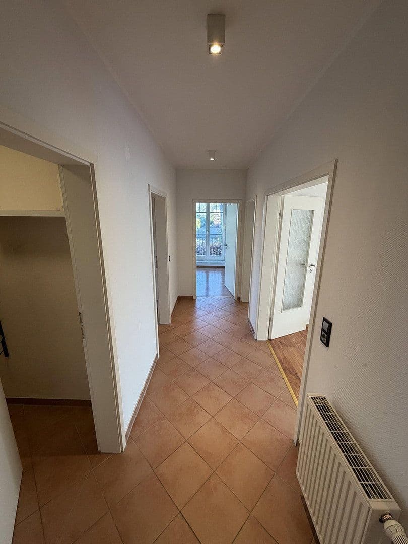 Predaj bytu 3-izbový 117 m², Saseler Chaussee, Hamburg, Hamburg Predaj bytu 3-izbový 117 m², Saseler Chaussee, Hamburg, Hamburg