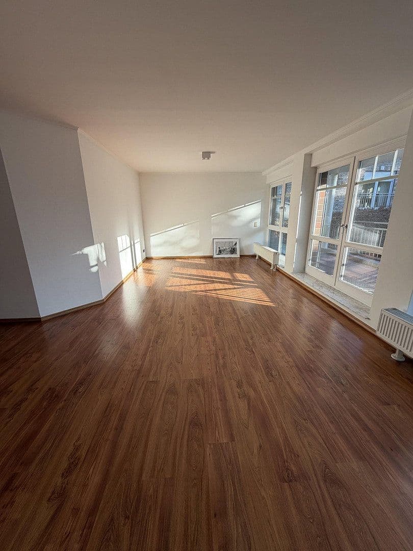 Predaj bytu 3-izbový 117 m², Saseler Chaussee, Hamburg, Hamburg Predaj bytu 3-izbový 117 m², Saseler Chaussee, Hamburg, Hamburg