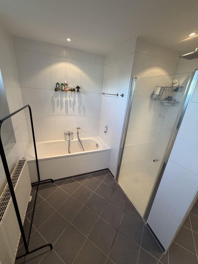 Predaj bytu 3-izbový 117 m², Saseler Chaussee, Hamburg, Hamburg Predaj bytu 3-izbový 117 m², Saseler Chaussee, Hamburg, Hamburg