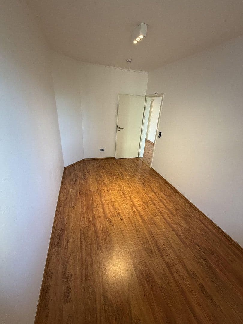 Predaj bytu 3-izbový 117 m², Saseler Chaussee, Hamburg, Hamburg Predaj bytu 3-izbový 117 m², Saseler Chaussee, Hamburg, Hamburg