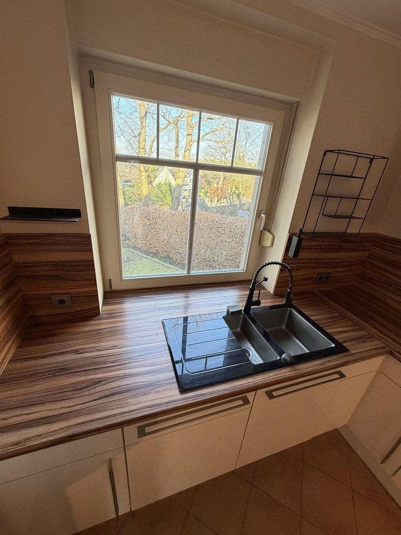 Predaj bytu 3-izbový 117 m², Saseler Chaussee, Hamburg, Hamburg Predaj bytu 3-izbový 117 m², Saseler Chaussee, Hamburg, Hamburg