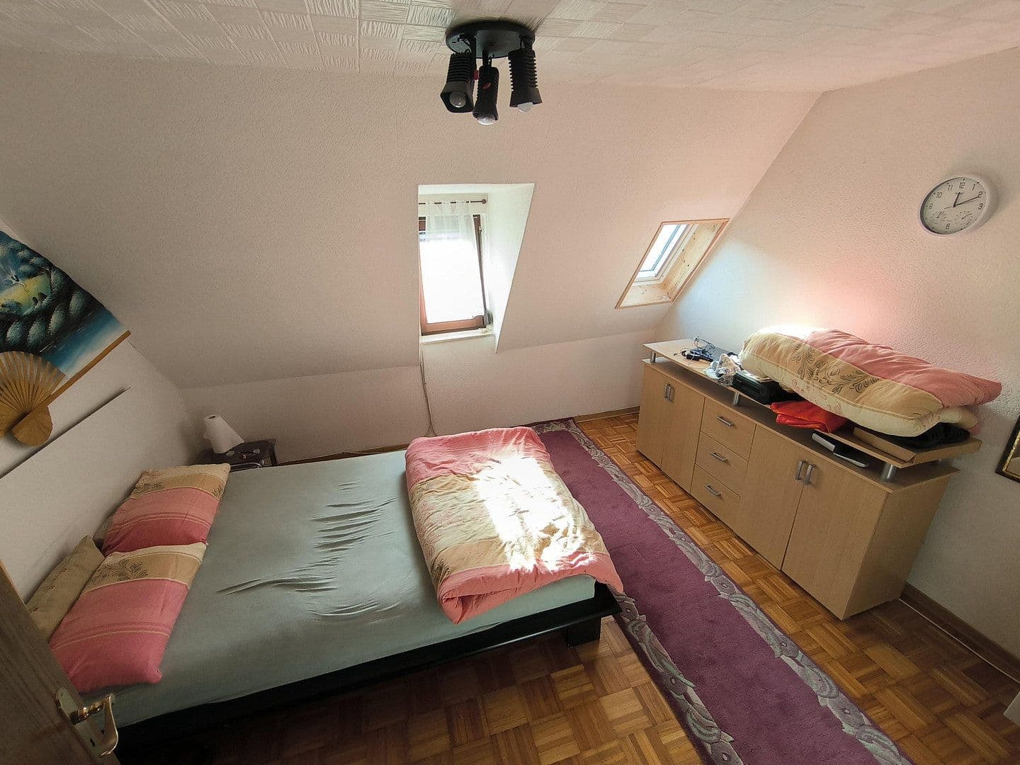 Predaj domu 141 m², pozemok 179 m², Remshalden, Bádensko-Wurttembersko Predaj domu 141 m², pozemok 179 m², Remshalden, Bádensko-Wurttembersko