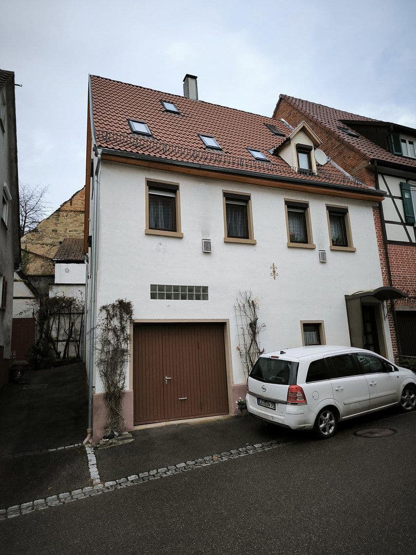 Predaj domu 141 m², pozemok 179 m², Remshalden, Bádensko-Wurttembersko Predaj domu 141 m², pozemok 179 m², Remshalden, Bádensko-Wurttembersko