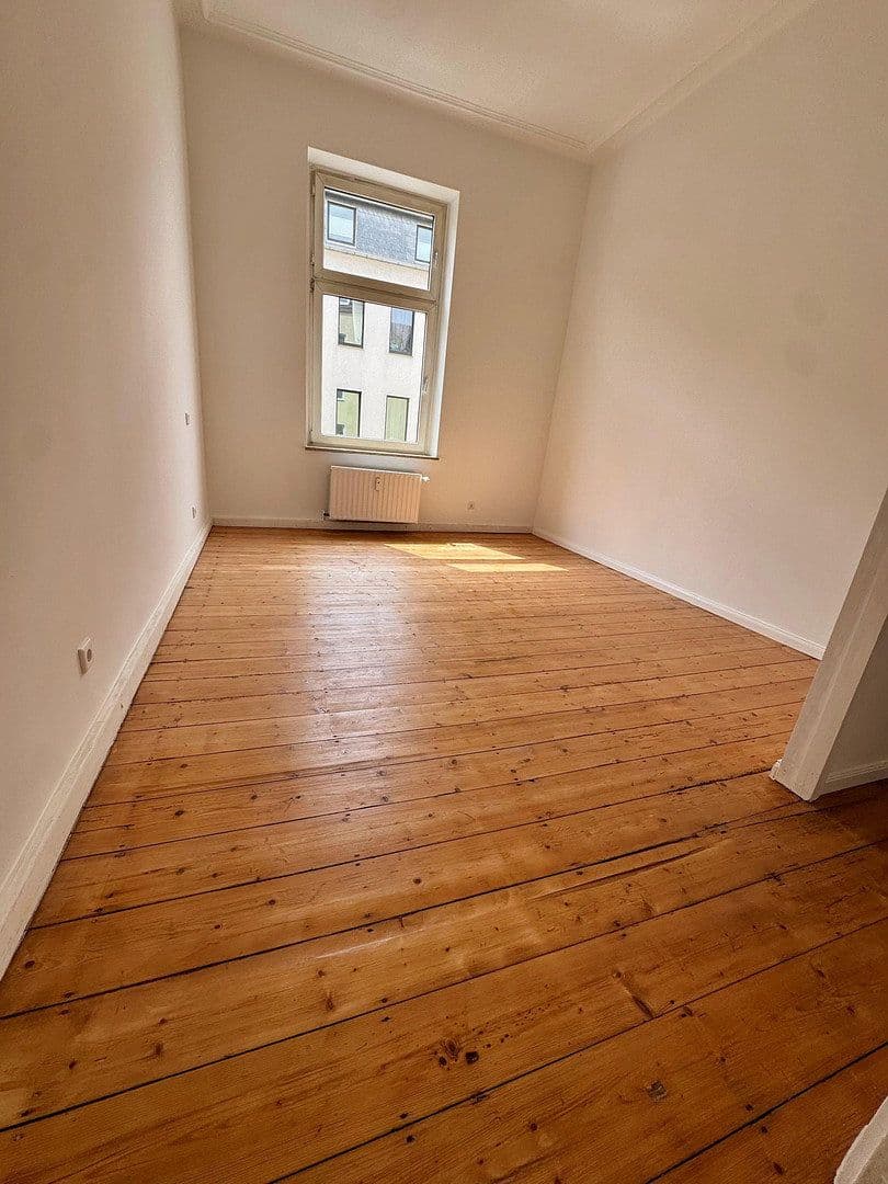 Prenájom bytu 4-izbový 86 m², Düsseldorf, Severné Porýnie - Westfálsko Prenájom bytu 4-izbový 86 m², Düsseldorf, Severné Porýnie - Westfálsko