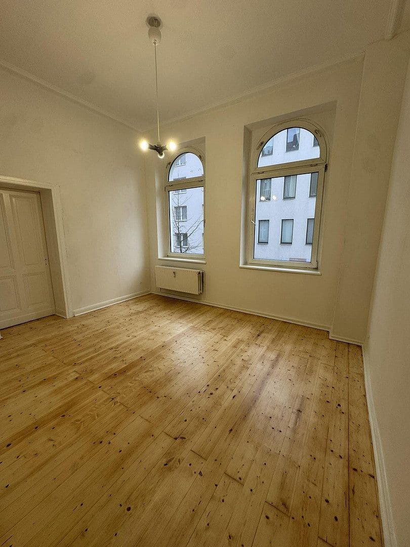 Prenájom bytu 4-izbový 86 m², Düsseldorf, Severné Porýnie - Westfálsko Prenájom bytu 4-izbový 86 m², Düsseldorf, Severné Porýnie - Westfálsko