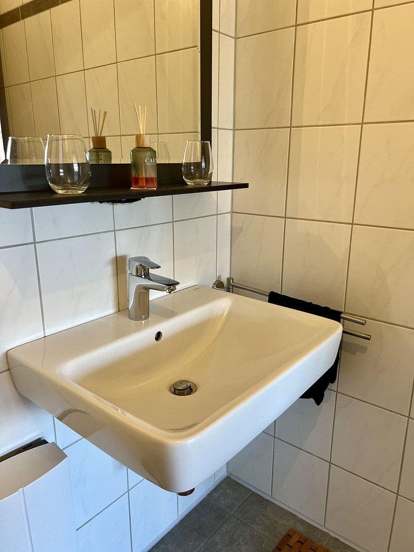 Prenájom bytu 1-izbový 41 m², Mainz, Porýnie-Falcko Prenájom bytu 1-izbový 41 m², Mainz, Porýnie-Falcko