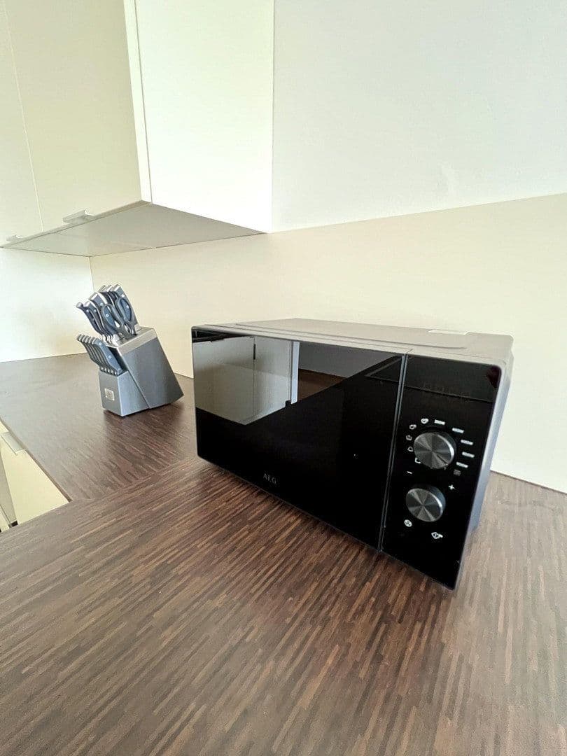 Prenájom bytu 2-izbový 79 m², Oskar-von-Miller-Str. 12, Frankfurt, Hesensko Prenájom bytu 2-izbový 79 m², Oskar-von-Miller-Str. 12, Frankfurt, Hesensko