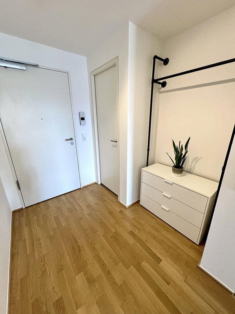 Prenájom bytu 2-izbový 79 m², Oskar-von-Miller-Str. 12, Frankfurt, Hesensko Prenájom bytu 2-izbový 79 m², Oskar-von-Miller-Str. 12, Frankfurt, Hesensko