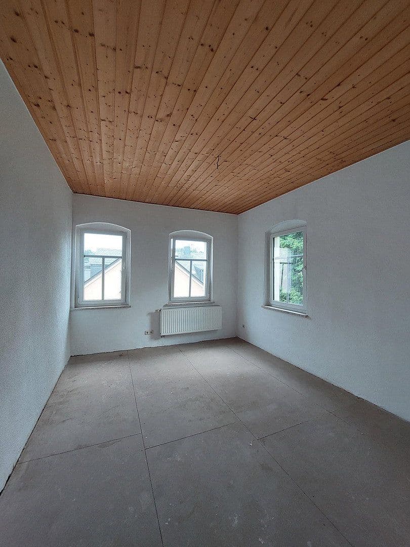 Predaj domu 155 m², pozemok 200 m², Stollberg/Erzgebirge, Sasko Predaj domu 155 m², pozemok 200 m², Stollberg/Erzgebirge, Sasko