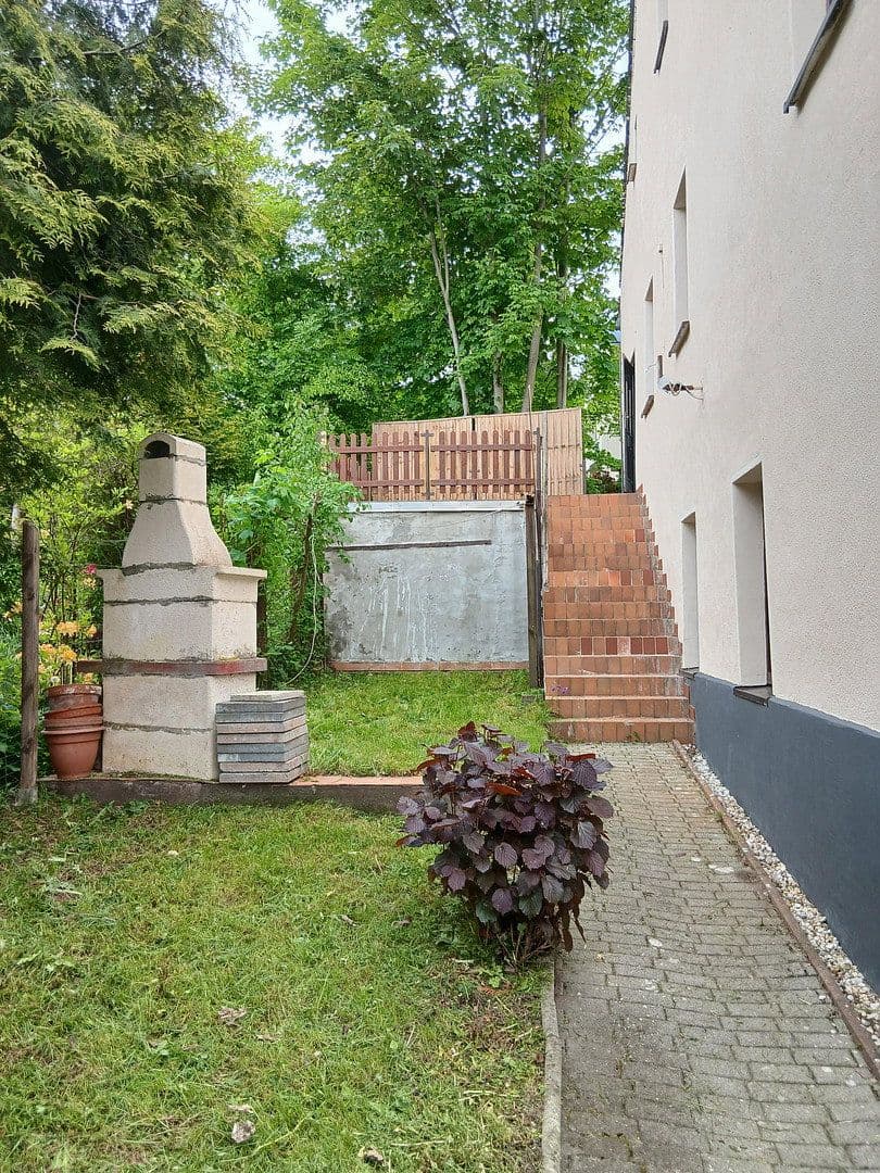 Predaj domu 155 m², pozemok 200 m², Stollberg/Erzgebirge, Sasko Predaj domu 155 m², pozemok 200 m², Stollberg/Erzgebirge, Sasko
