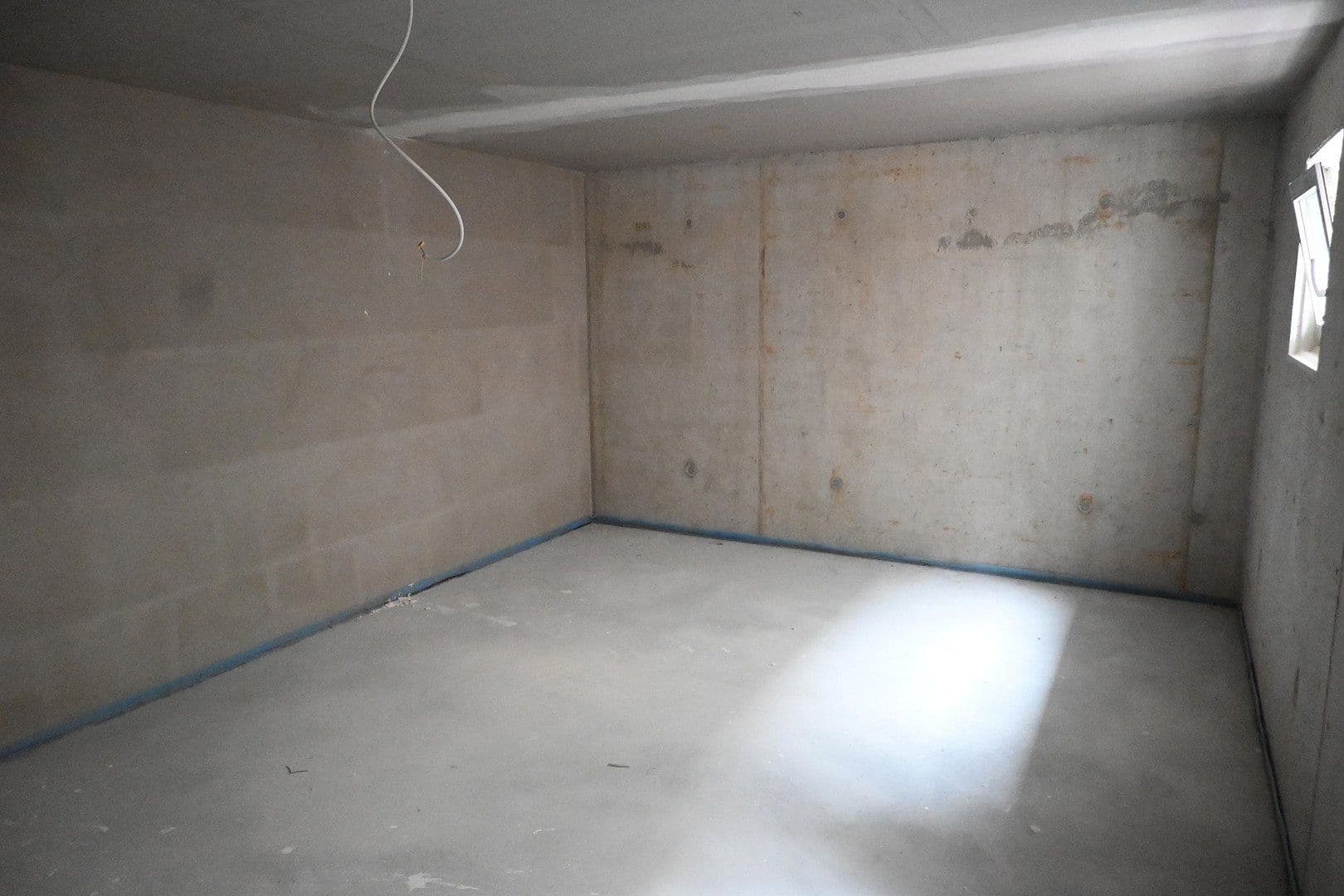 Prenájom bytu 3-izbový 127 m², Thomas-Schreiber-Weg 5 Wohnung oben, Bad Mergentheim, Bádensko-Wurttembersko Prenájom bytu 3-izbový 127 m², Thomas-Schreiber-Weg 5 Wohnung oben, Bad Mergentheim, Bádensko-Wurttembersko
