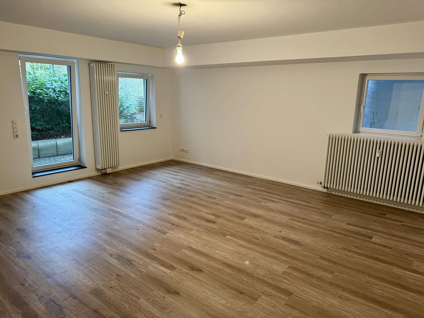 Prenájom bytu 2-izbový 65 m², Rütscher Straße 209, Aachen, Severné Porýnie - Westfálsko Prenájom bytu 2-izbový 65 m², Rütscher Straße 209, Aachen, Severné Porýnie - Westfálsko