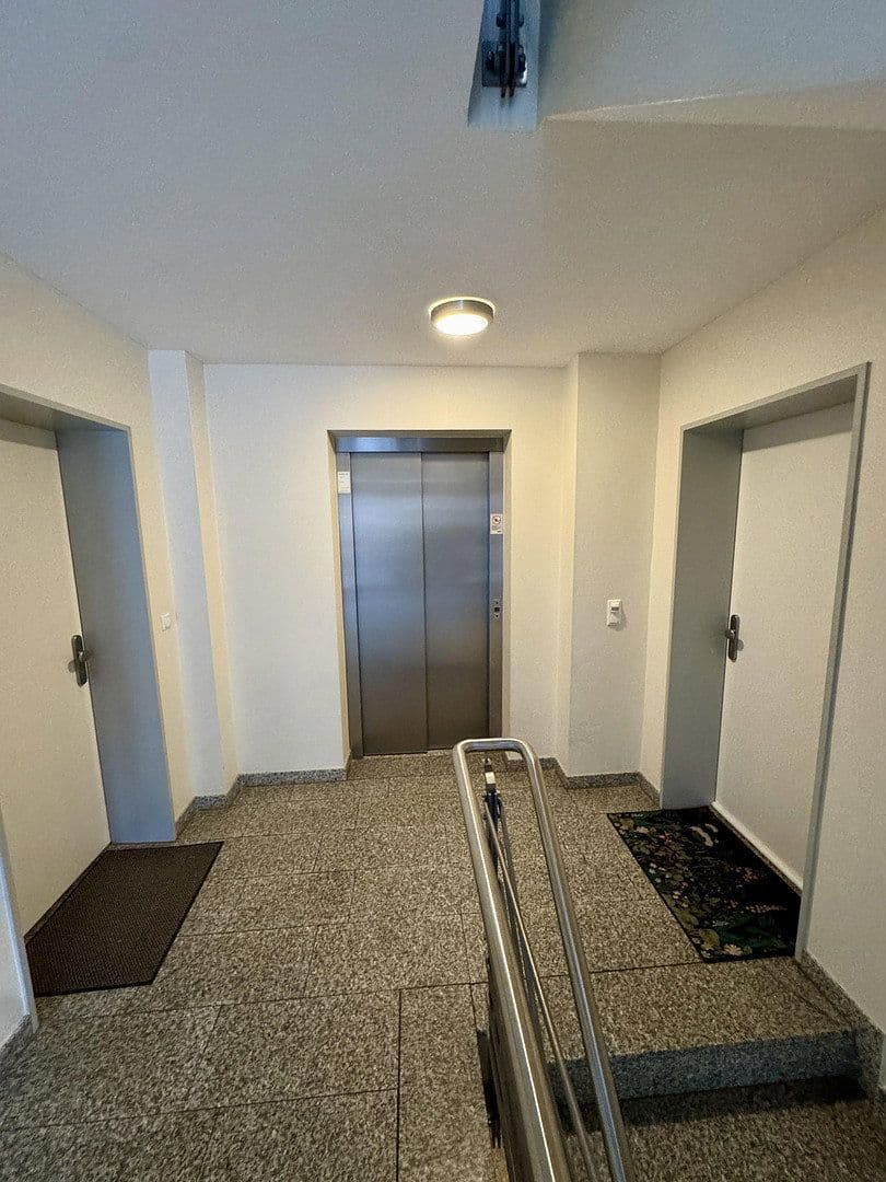 Prenájom bytu 2-izbový 65 m², Rütscher Straße 209, Aachen, Severné Porýnie - Westfálsko Prenájom bytu 2-izbový 65 m², Rütscher Straße 209, Aachen, Severné Porýnie - Westfálsko